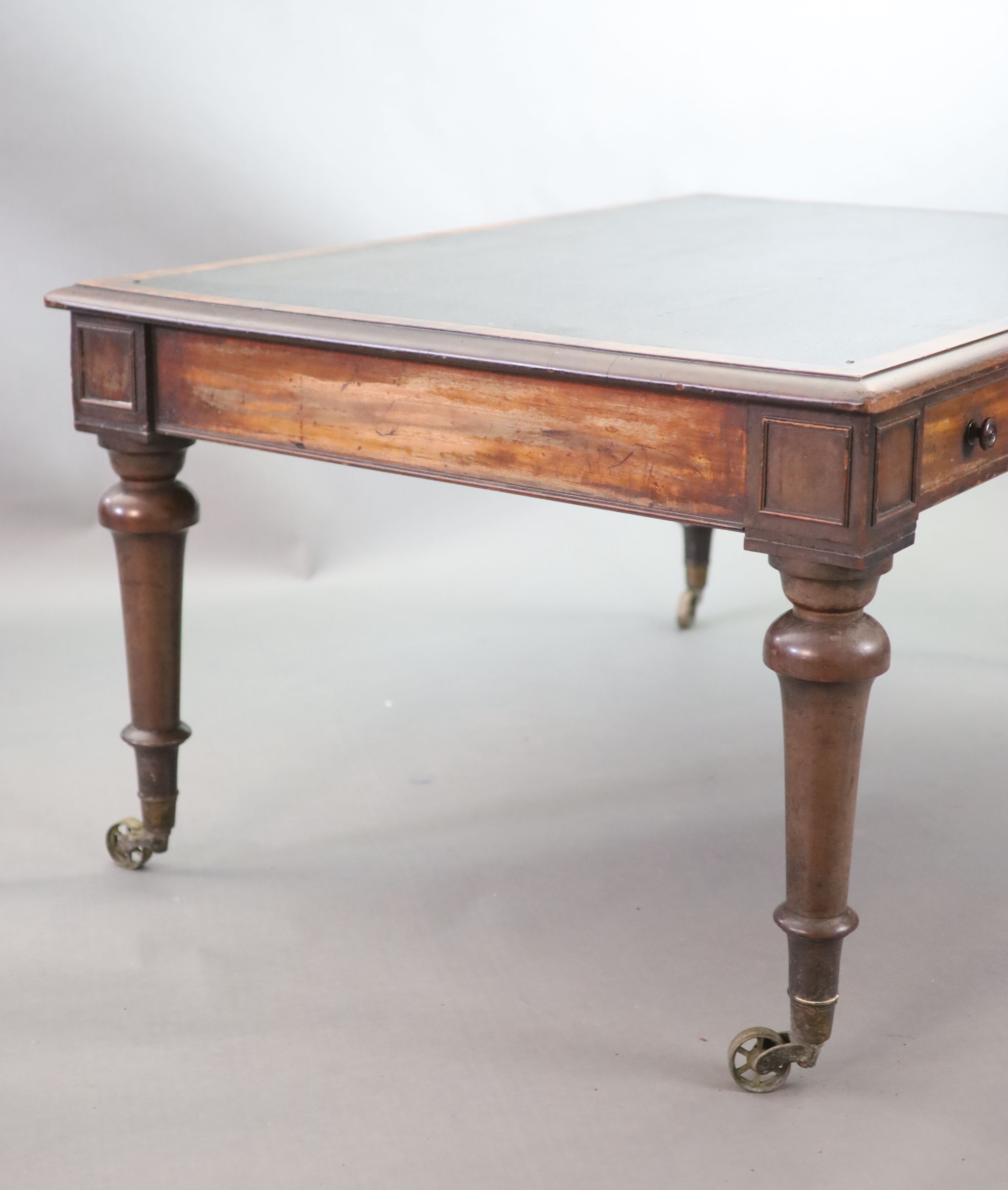 A Victorian mahogany library table, W.152cm D.105cm H.75cm